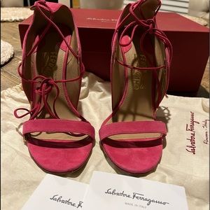 Salvatore Ferragamo Fandila Framboise Suede Calf size 8
4 inch heel